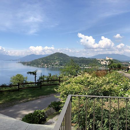 Villa La Casa Nel Parco à Arona Extérieur photo