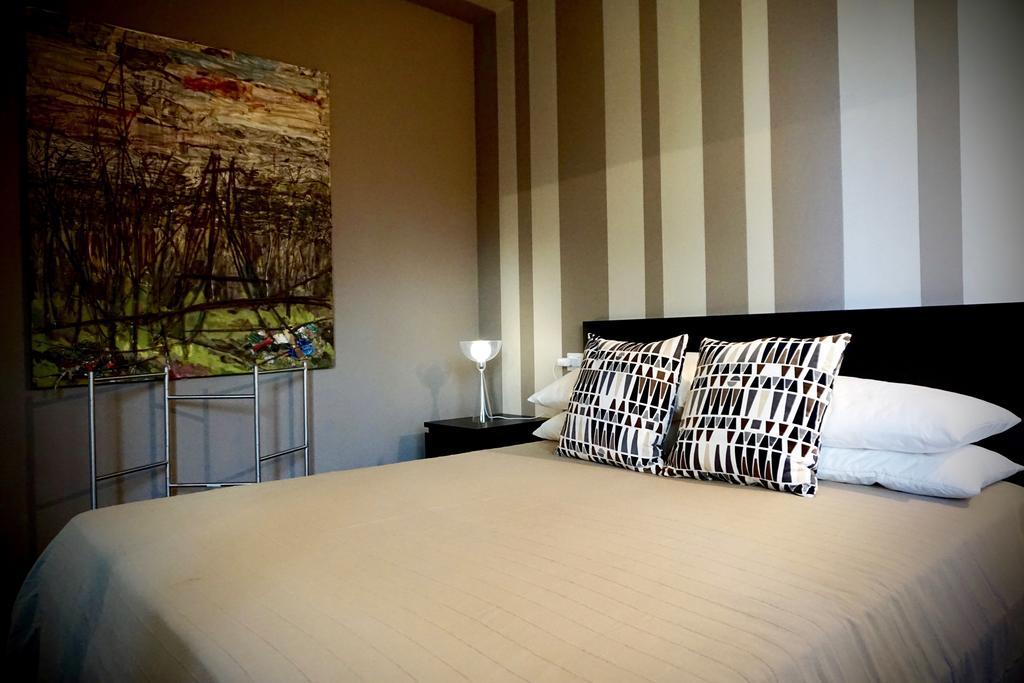 Villa La Casa Nel Parco à Arona Extérieur photo