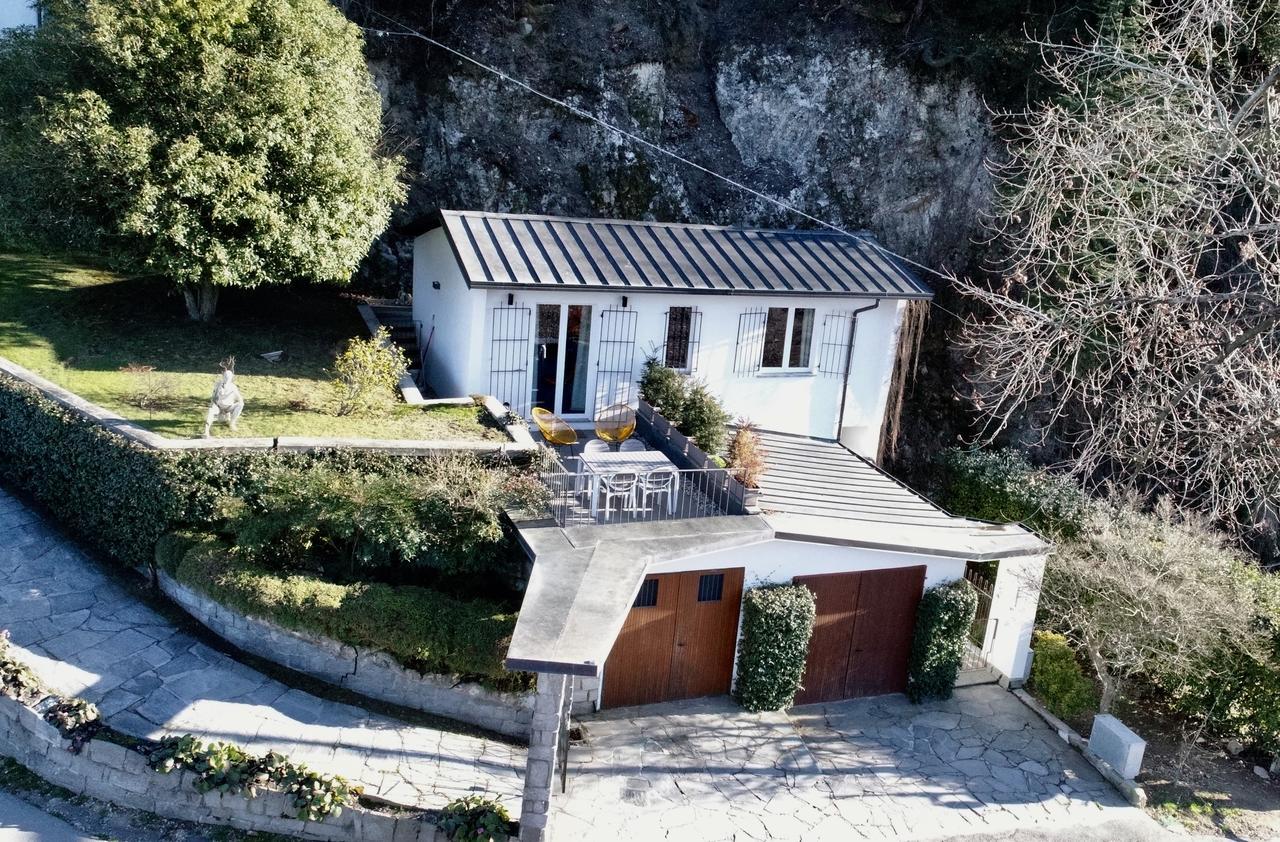 Villa La Casa Nel Parco à Arona Extérieur photo