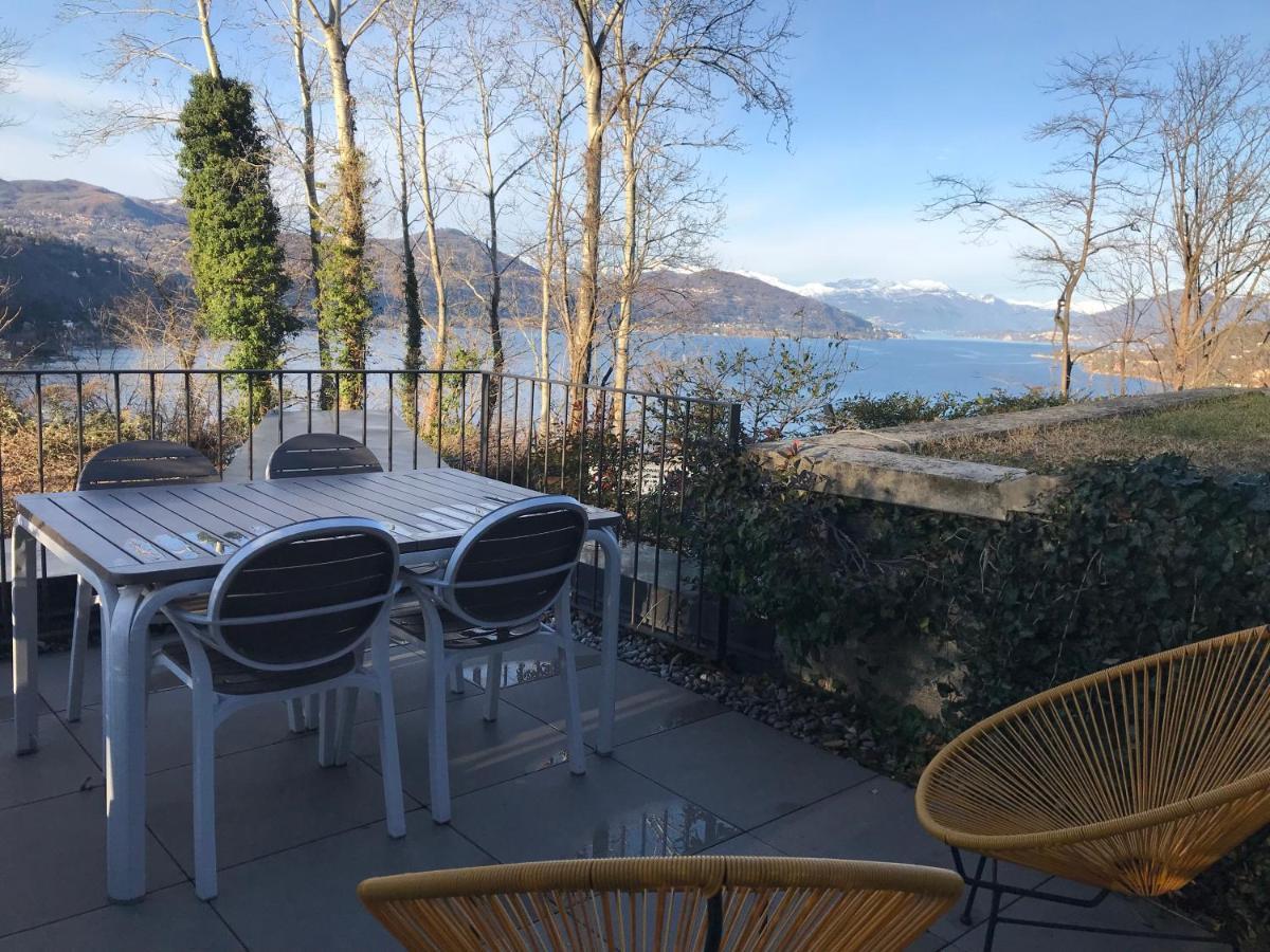 Villa La Casa Nel Parco à Arona Extérieur photo